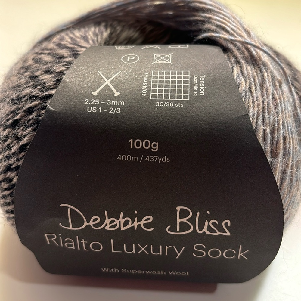 NWT Rialto Luxury Sock yarn from Debbie Bliss. Gradient ball is 3.5 oz (100 gm).